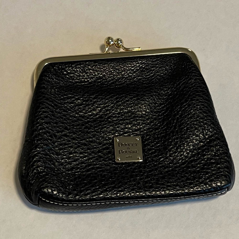 Dooney & Bourke Mini Clutch Black